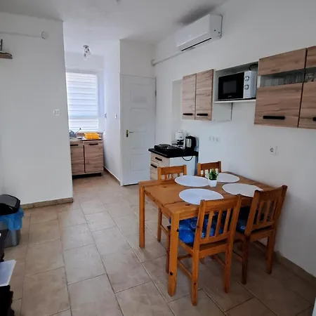 Marabella Apartmanok Hajduszoboszlo Exterior photo